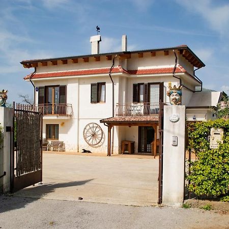 L'Arcadia Bed and Breakfast Giffoni Sei Casali Exteriör bild
