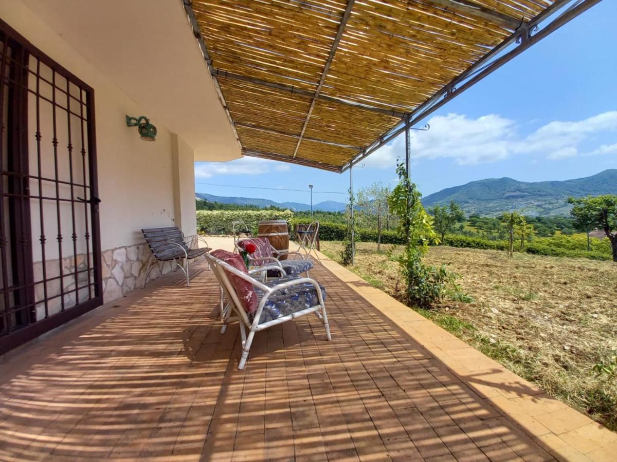 L'Arcadia Bed and Breakfast Giffoni Sei Casali Exteriör bild